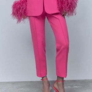 Zara NWT pink cropped pant